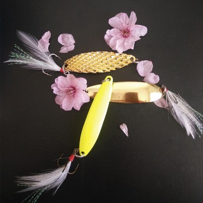 metal spoon feather treble hook spinner bait fishing lure